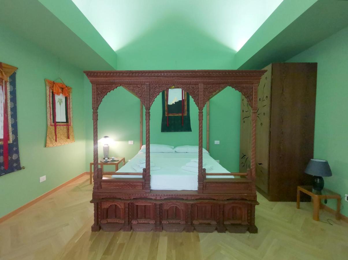 Speciale Tarshito Guesthouse Bari Exterior photo